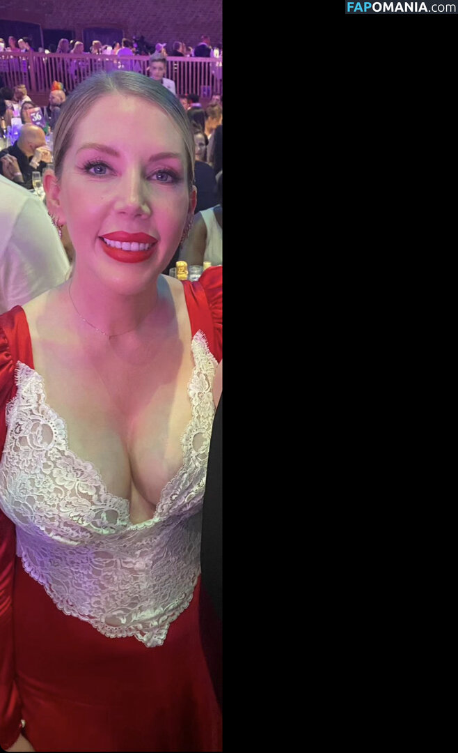 Katherine Ryan / kateryan / kathbum Nago OnlyFans  Przeciekłe zdjęcie #1