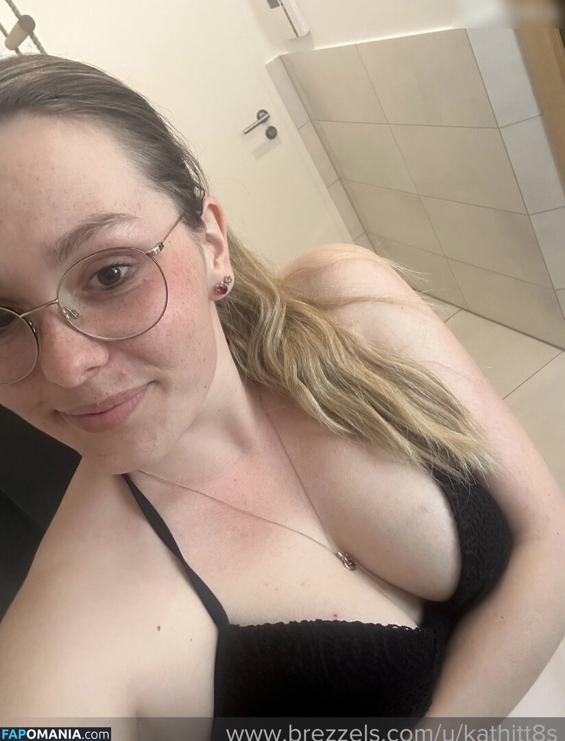 Kathitt8s / kathi.x.kat Nago OnlyFans  Przeciekłe zdjęcie #13
