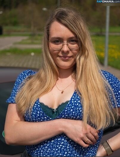 Kathitt8s / kathi.x.kat Nago OnlyFans  Przeciekłe zdjęcie #26