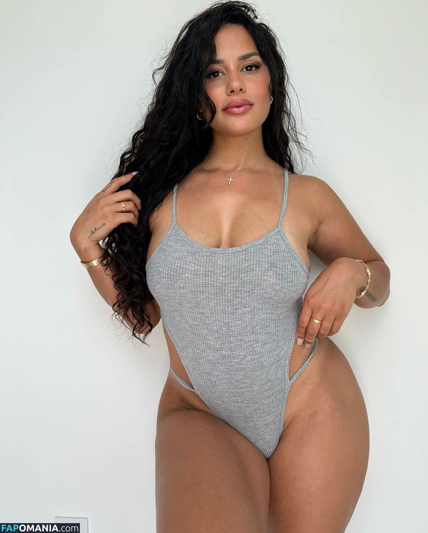 Katya Elise Henry / katyaelisehenry / katyaelisehenrysworld Nago OnlyFans  Przeciekłe zdjęcie #6