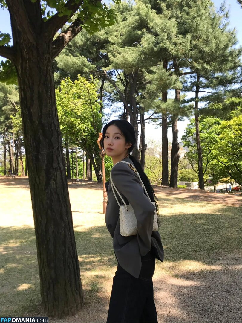 Kazuha Nakamura 中村 一葉 / LESSERAFIM / zuhazana Nago OnlyFans  Przeciekłe zdjęcie #4