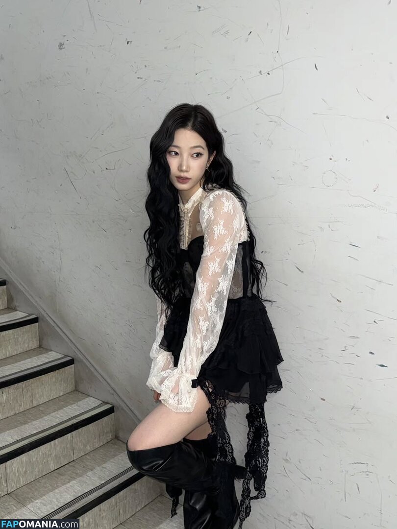 Kazuha Nakamura 中村 一葉 / LESSERAFIM / zuhazana Nago OnlyFans  Przeciekłe zdjęcie #27