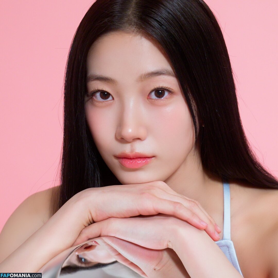 Kazuha Nakamura 中村 一葉 / LESSERAFIM / zuhazana Nago OnlyFans  Przeciekłe zdjęcie #38