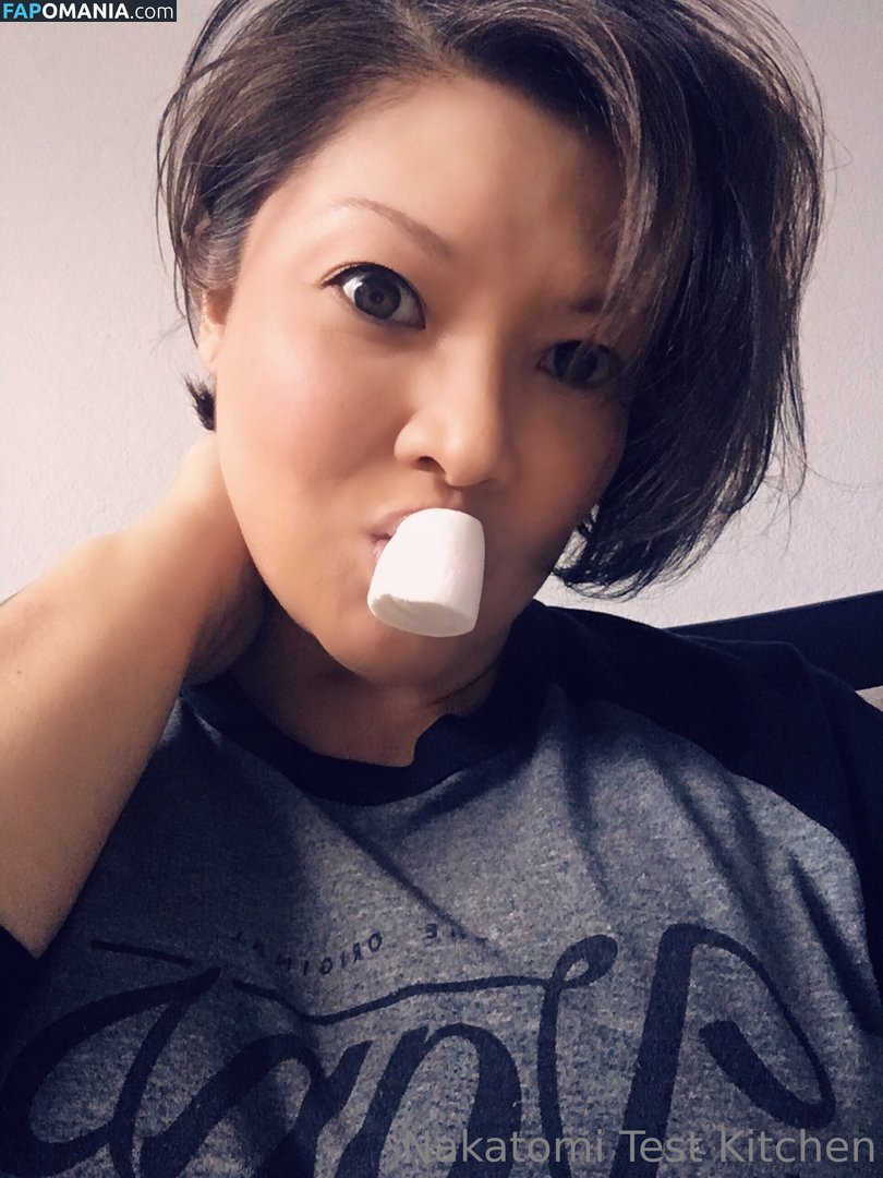 kelly.nakatomi / kellynakatomi Nago OnlyFans  Przeciekłe zdjęcie #1