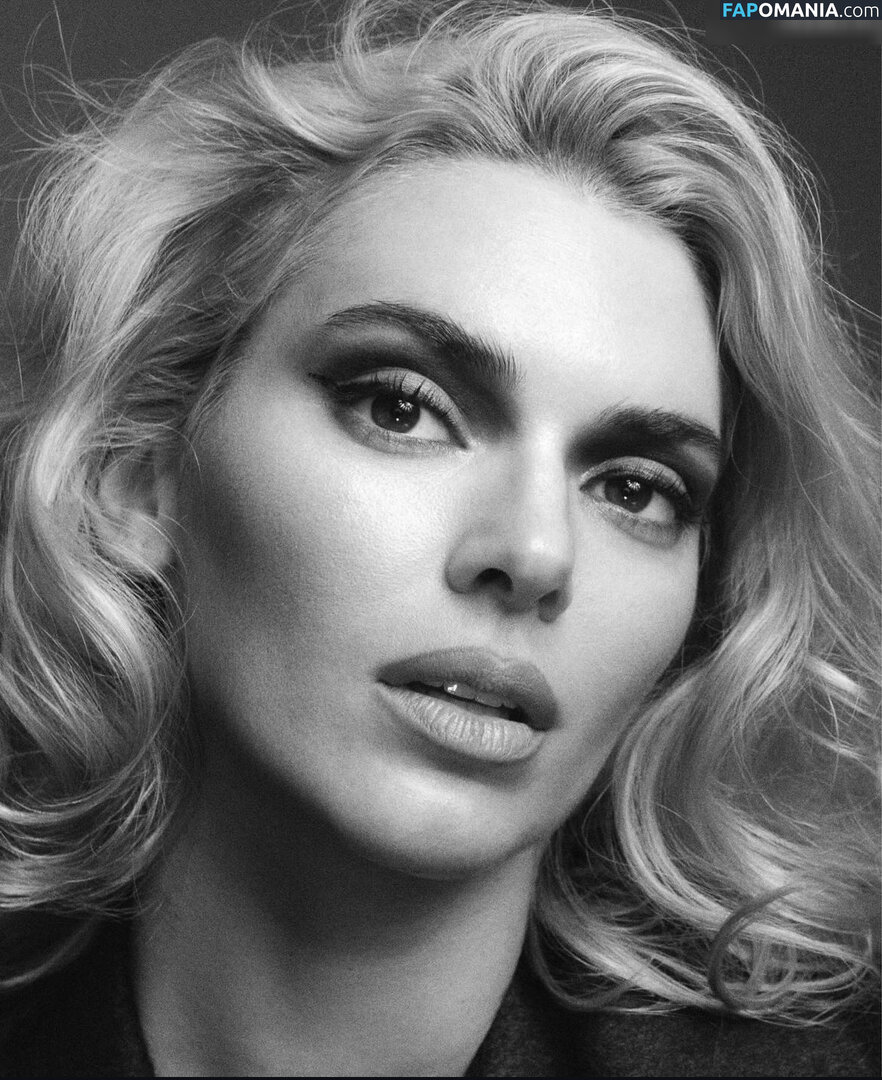 Kendall Jenner / https: / kendalljenner Nago OnlyFans  Przeciekłe zdjęcie #49