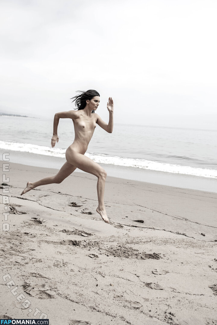 Kendall Jenner / https: / kendalljenner Nago OnlyFans  Przeciekłe zdjęcie #67