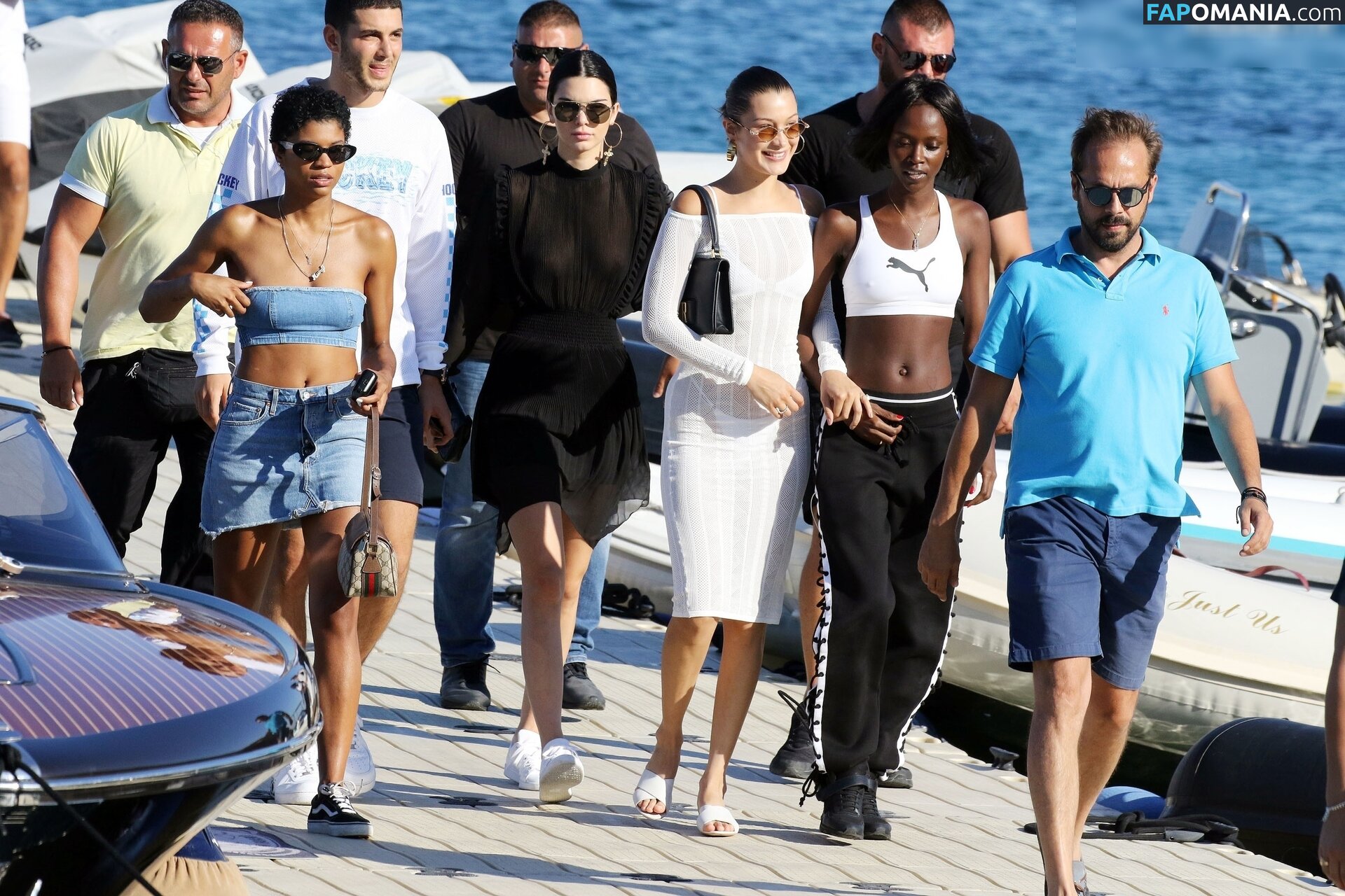 Kendall Jenner / https: / kendalljenner Nago OnlyFans  Przeciekłe zdjęcie #75