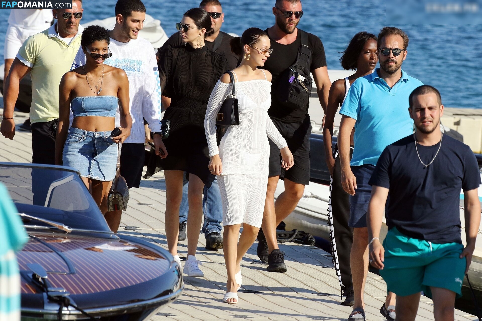 Kendall Jenner / https: / kendalljenner Nago OnlyFans  Przeciekłe zdjęcie #77