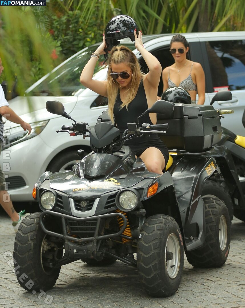 Kendall Jenner / https: / kendalljenner Nago OnlyFans  Przeciekłe zdjęcie #83