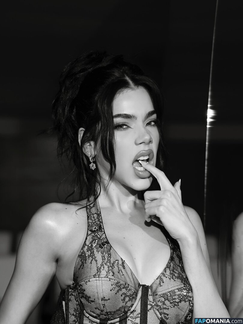 Kenia Os / keniamusicr / keniaos Nago OnlyFans  Przeciekłe zdjęcie #10