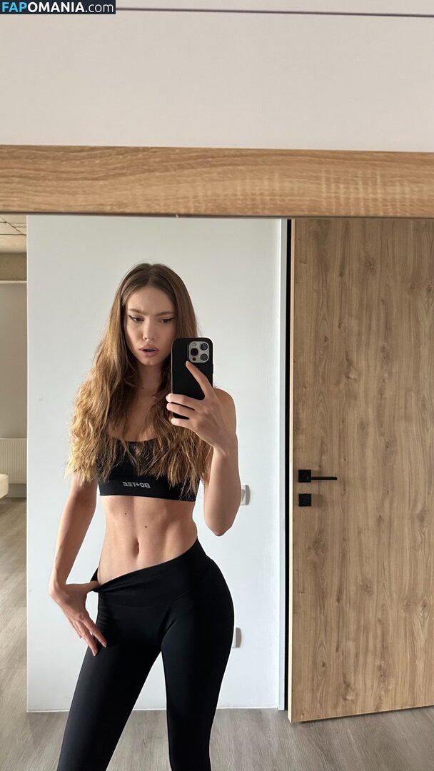 j.aida / kennaabennett / neve.lewiss / paige.donoway Nago OnlyFans  Przeciekłe zdjęcie #12