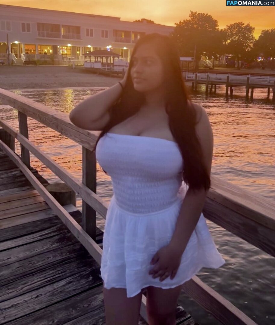 Kerenmorales677 / keren_.moralesss Nago OnlyFans  Przeciekłe zdjęcie #1
