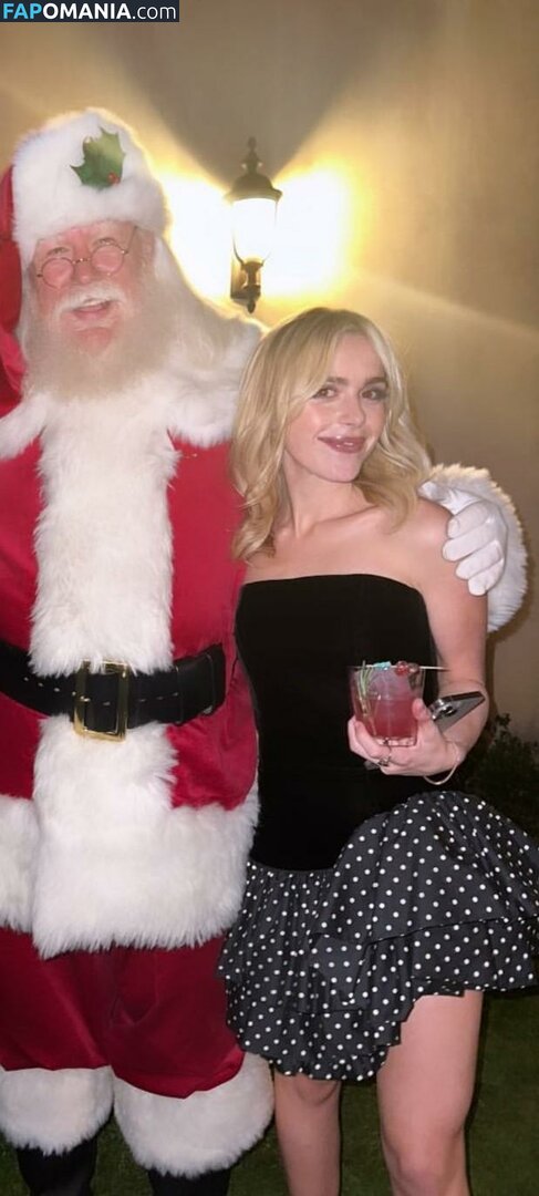 AdventuresSabrina / Kiernan Shipka / kiernanshipka Nago OnlyFans  Przeciekłe zdjęcie #686