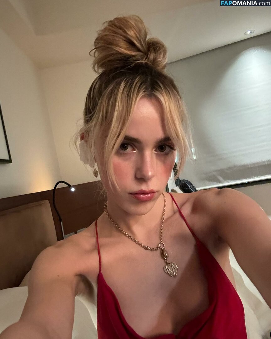 AdventuresSabrina / Kiernan Shipka / kiernanshipka Nago OnlyFans  Przeciekłe zdjęcie #736