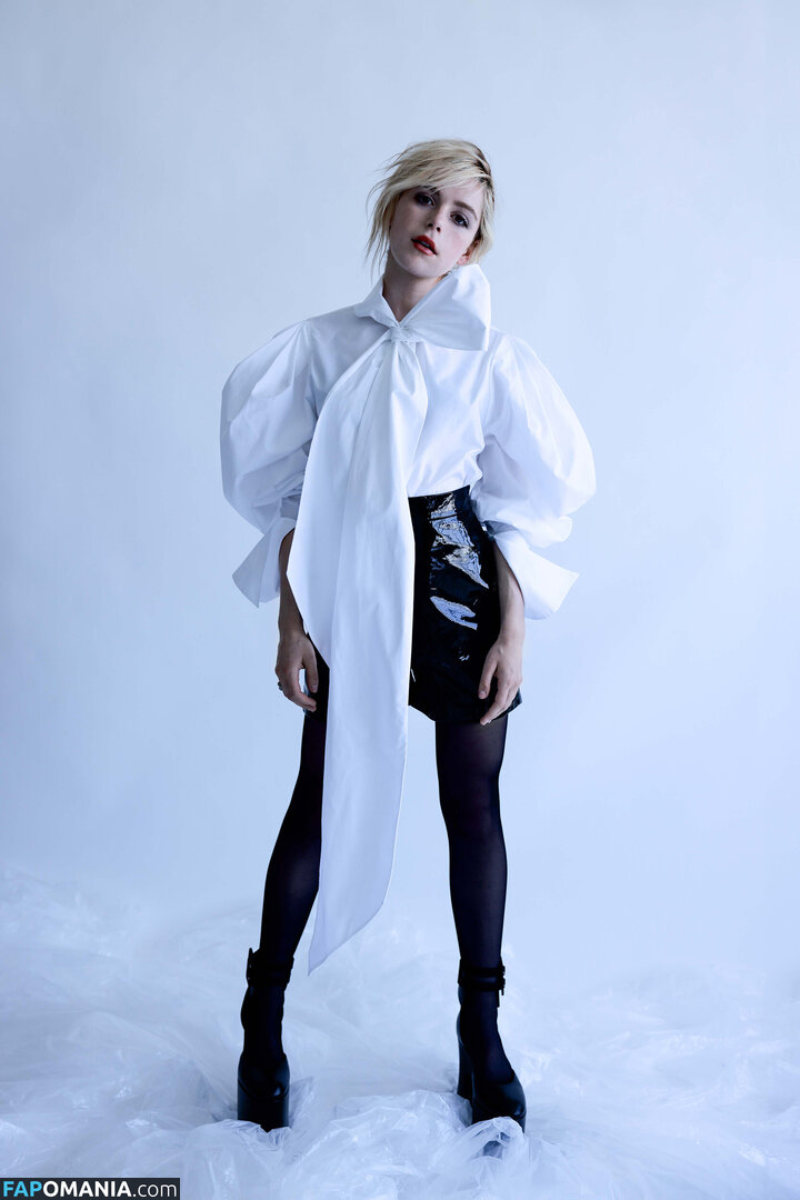 AdventuresSabrina / Kiernan Shipka / kiernanshipka Nago OnlyFans  Przeciekłe zdjęcie #1535