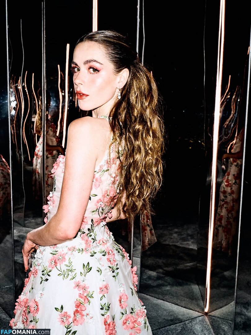 AdventuresSabrina / Kiernan Shipka / kiernanshipka Nago OnlyFans  Przeciekłe zdjęcie #1565