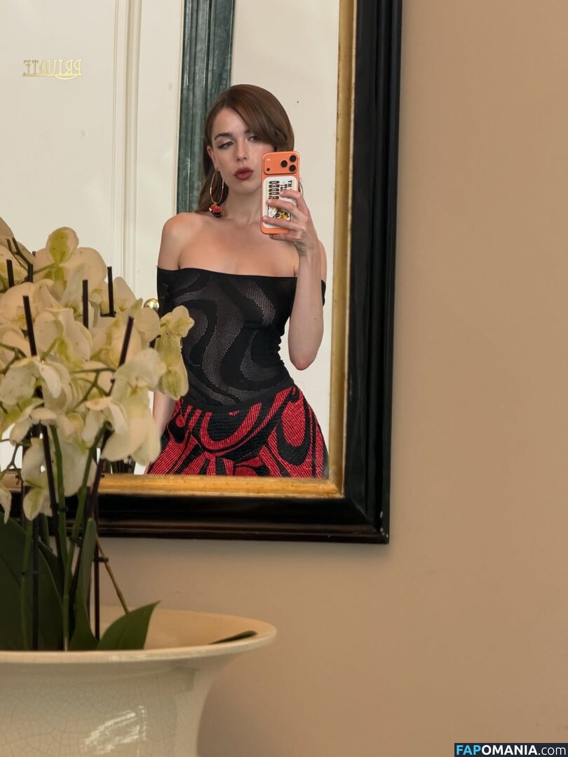 AdventuresSabrina / Kiernan Shipka / kiernanshipka Nago OnlyFans  Przeciekłe zdjęcie #1580