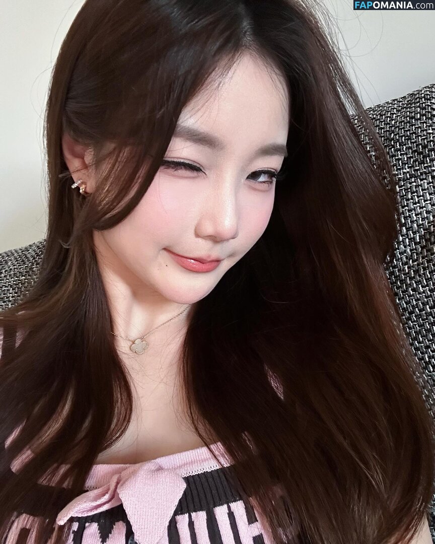 Athena / Kiittwy Nago OnlyFans  Przeciekłe zdjęcie #58