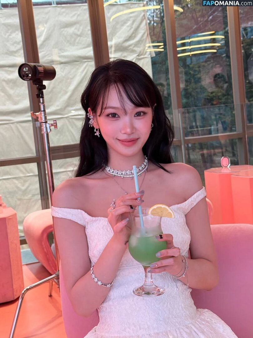 Kim Chaewon / _chaechae_1 / 김채원 Le Sserafim Nago OnlyFans  Przeciekłe zdjęcie #44