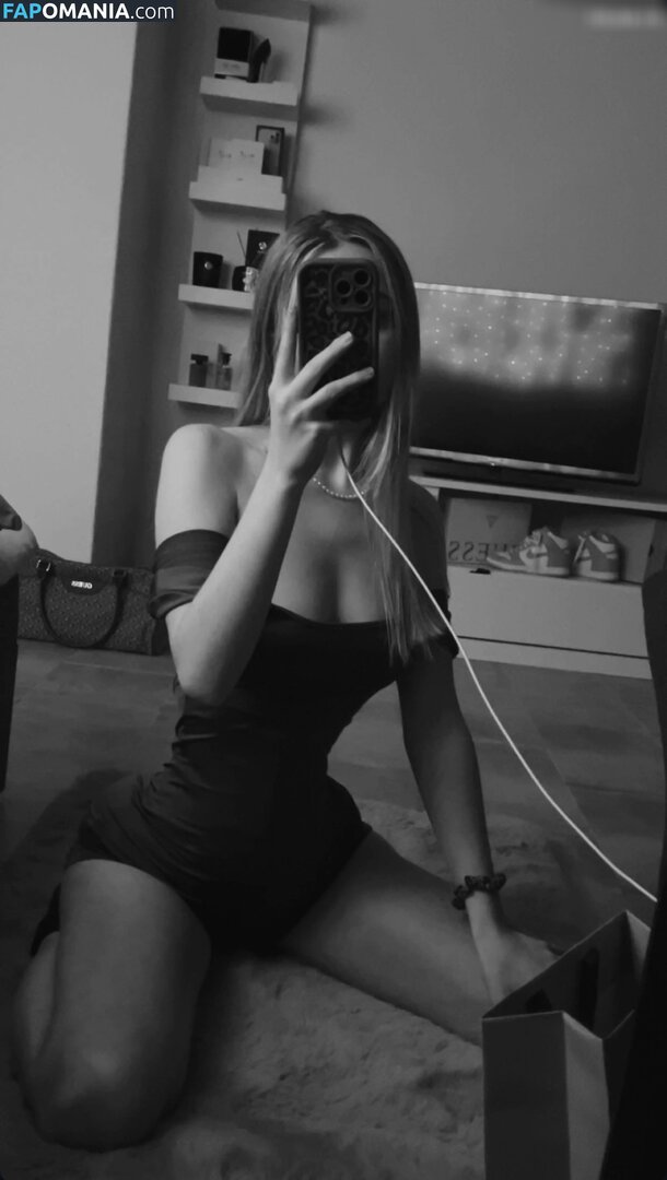 Kim Jule / kim___jule / kim__jule / kimjule / kims__secret Nago OnlyFans  Przeciekłe zdjęcie #37