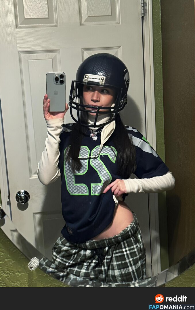 ayowhoischapis / kimbermelendrez Nago OnlyFans  Przeciekłe zdjęcie #3