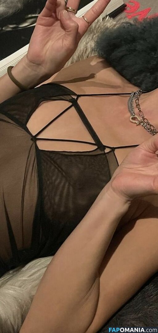 Kimiko Glenn / https: / kimikoglenn Nago OnlyFans  Przeciekłe zdjęcie #54