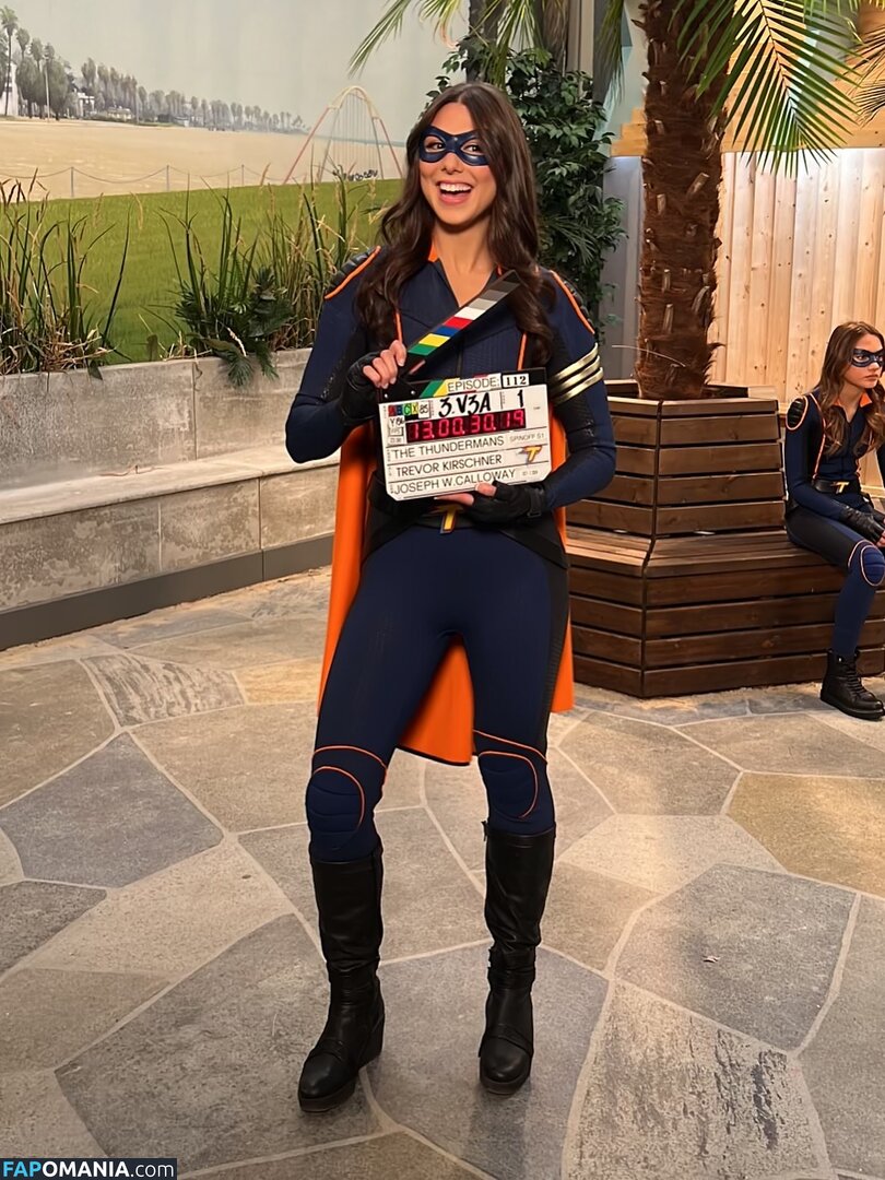 Kira Kosarin / kirakosarin Nago OnlyFans  Przeciekłe zdjęcie #742