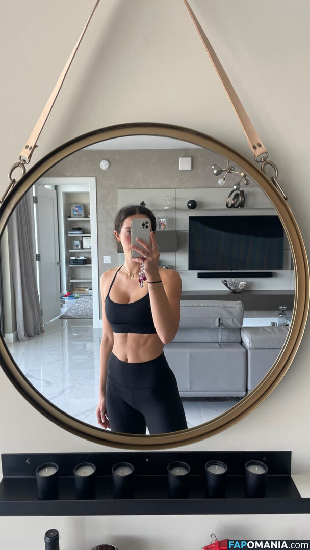 Kira Petilli / kirapetilli Nago OnlyFans  Przeciekłe zdjęcie #156