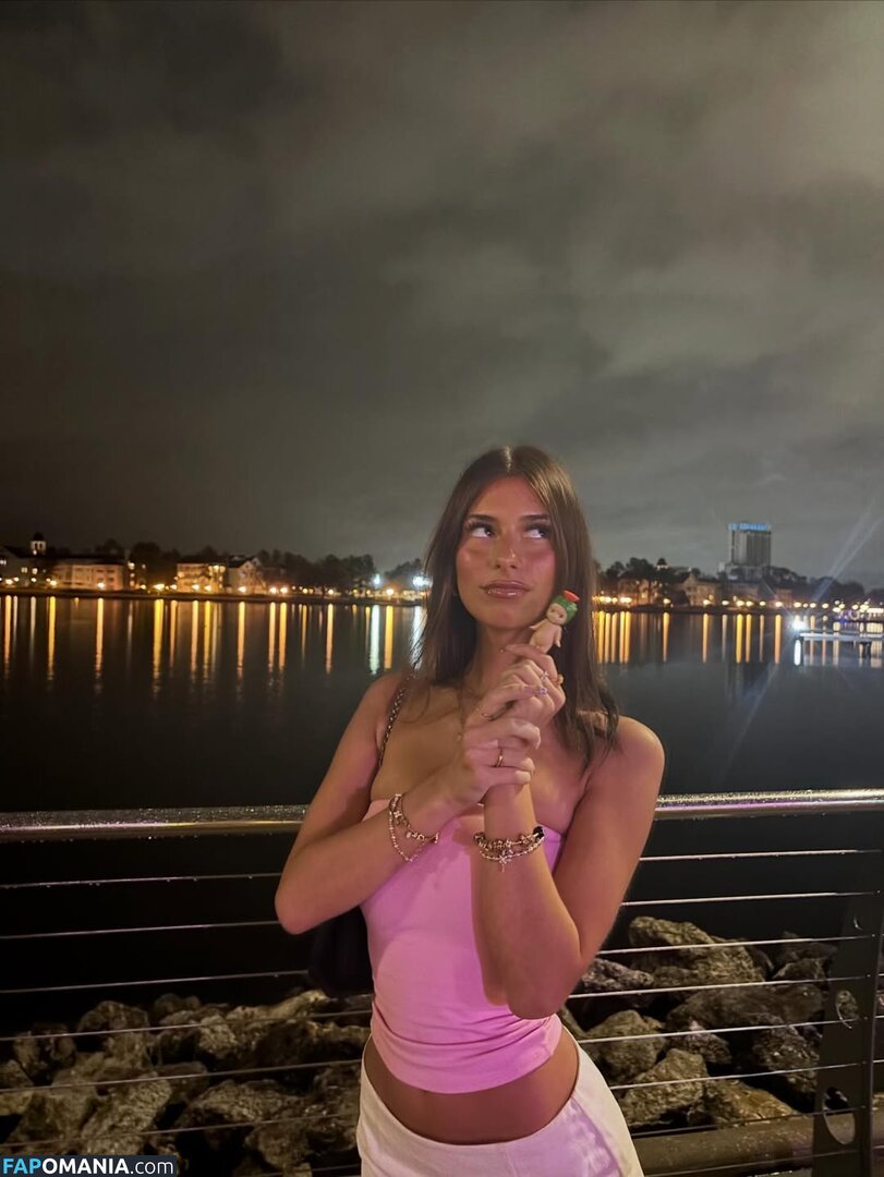 Kiran Soltes / kiranalexiss Nago OnlyFans  Przeciekłe zdjęcie #1