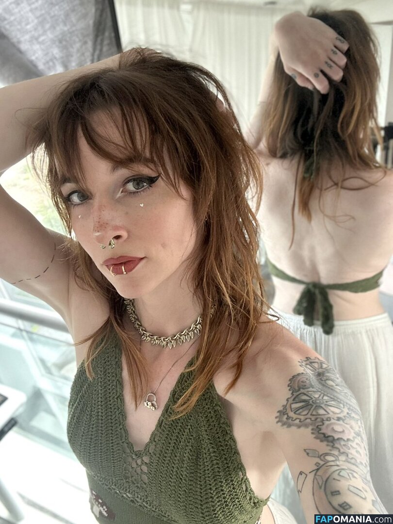 Kitsunelily Nago OnlyFans  Przeciekłe zdjęcie #3