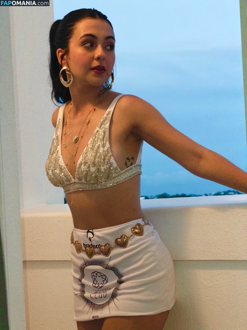 Klara Castanho / klarafgcastanho Nago OnlyFans  Przeciekłe zdjęcie #8