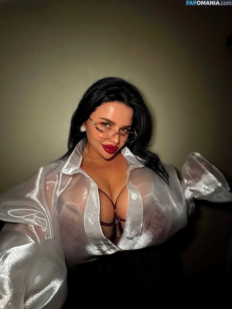 https: / kristina_doru Nago OnlyFans  Przeciekłe zdjęcie #6