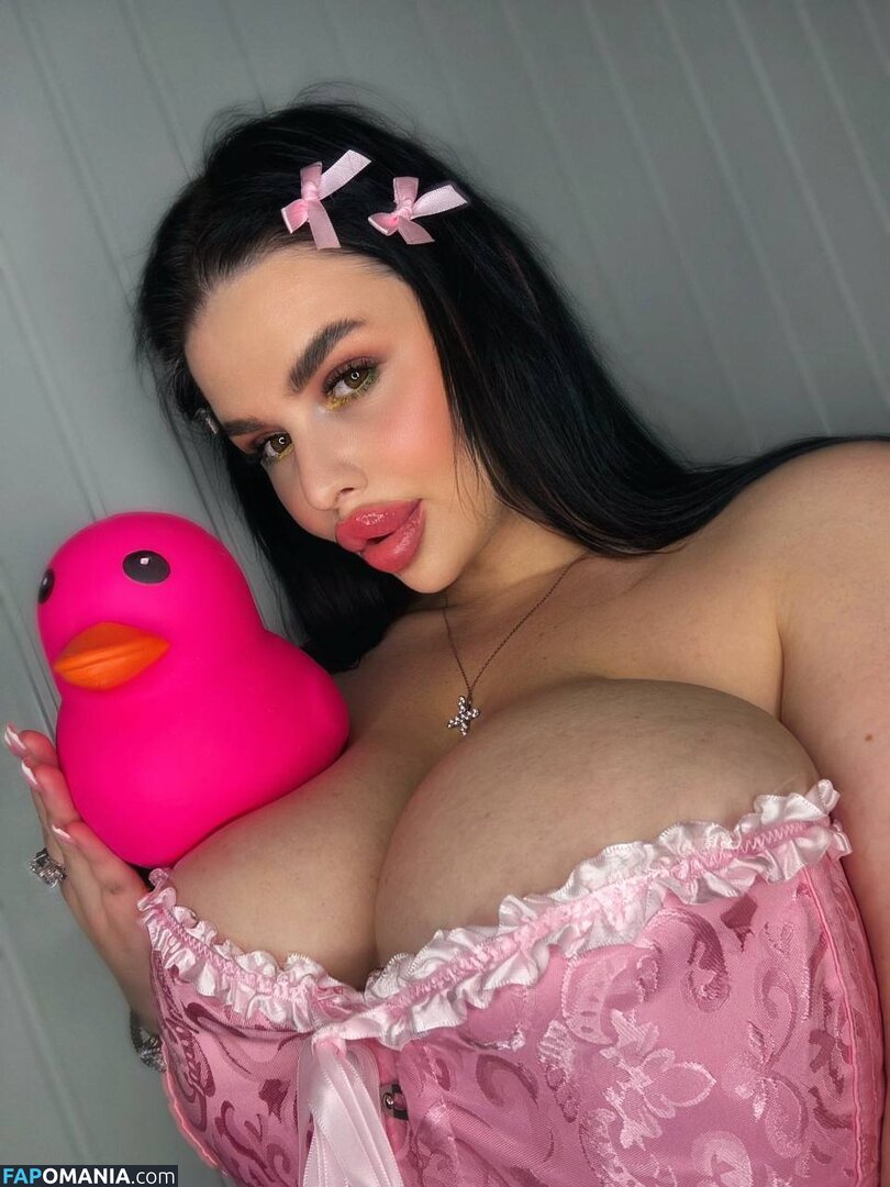 https: / kristina_doru Nago OnlyFans  Przeciekłe zdjęcie #14