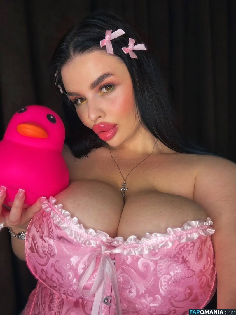 https: / kristina_doru Nago OnlyFans  Przeciekłe zdjęcie #16