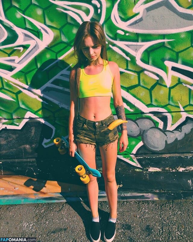 Kriss Drummer / Kristina Rybalchenko / kriss_drummer / user Nago OnlyFans  Przeciekłe zdjęcie #74