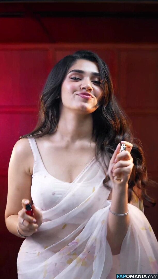 Krithi Shetty Nago OnlyFans  Przeciekłe zdjęcie #1