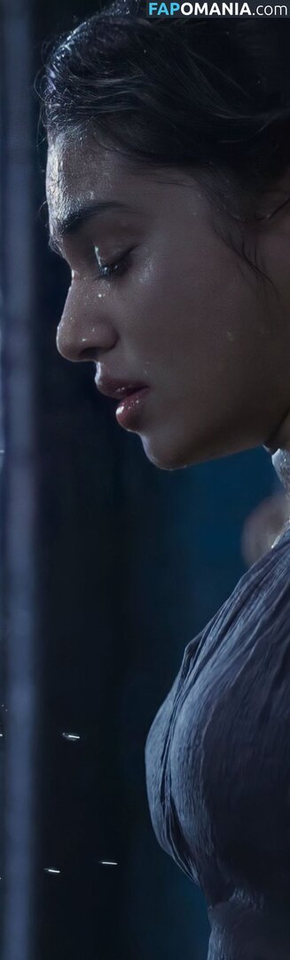 Krithi Shetty Nago OnlyFans  Przeciekłe zdjęcie #4