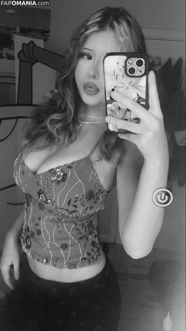 kttygrrlz / lvrrzu / mastershakelvrz Nago OnlyFans  Przeciekłe zdjęcie #1