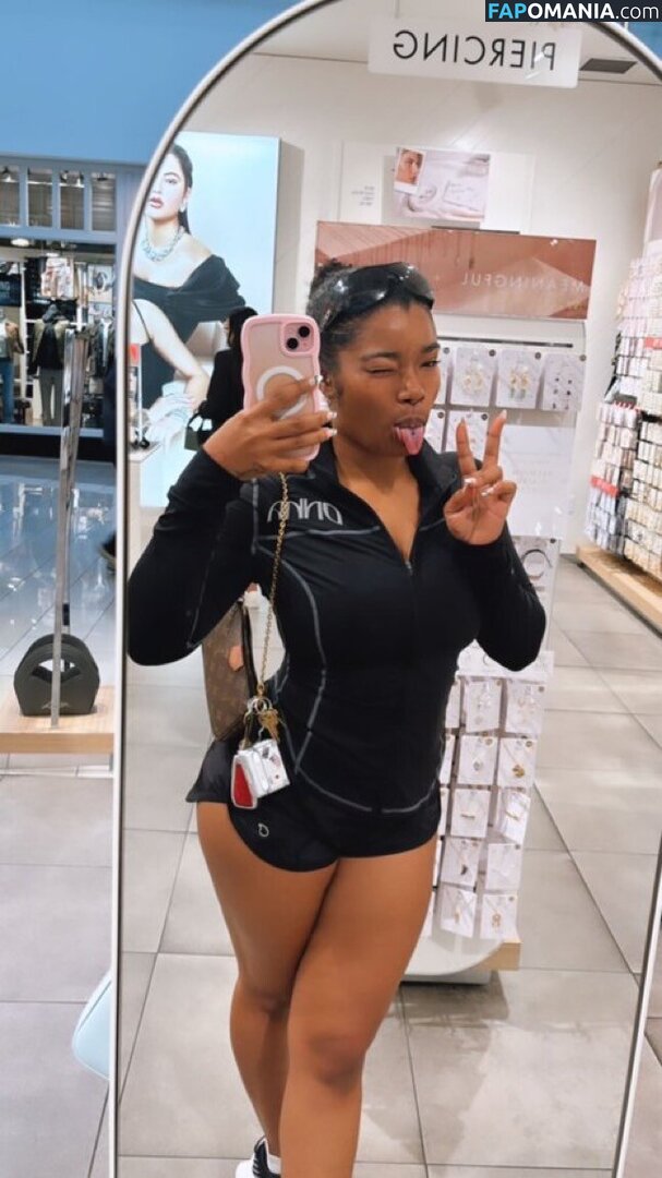 Kyylareneee / kurlykyy / kurrlyyy / kyylarenee Nago OnlyFans  Przeciekłe zdjęcie #8