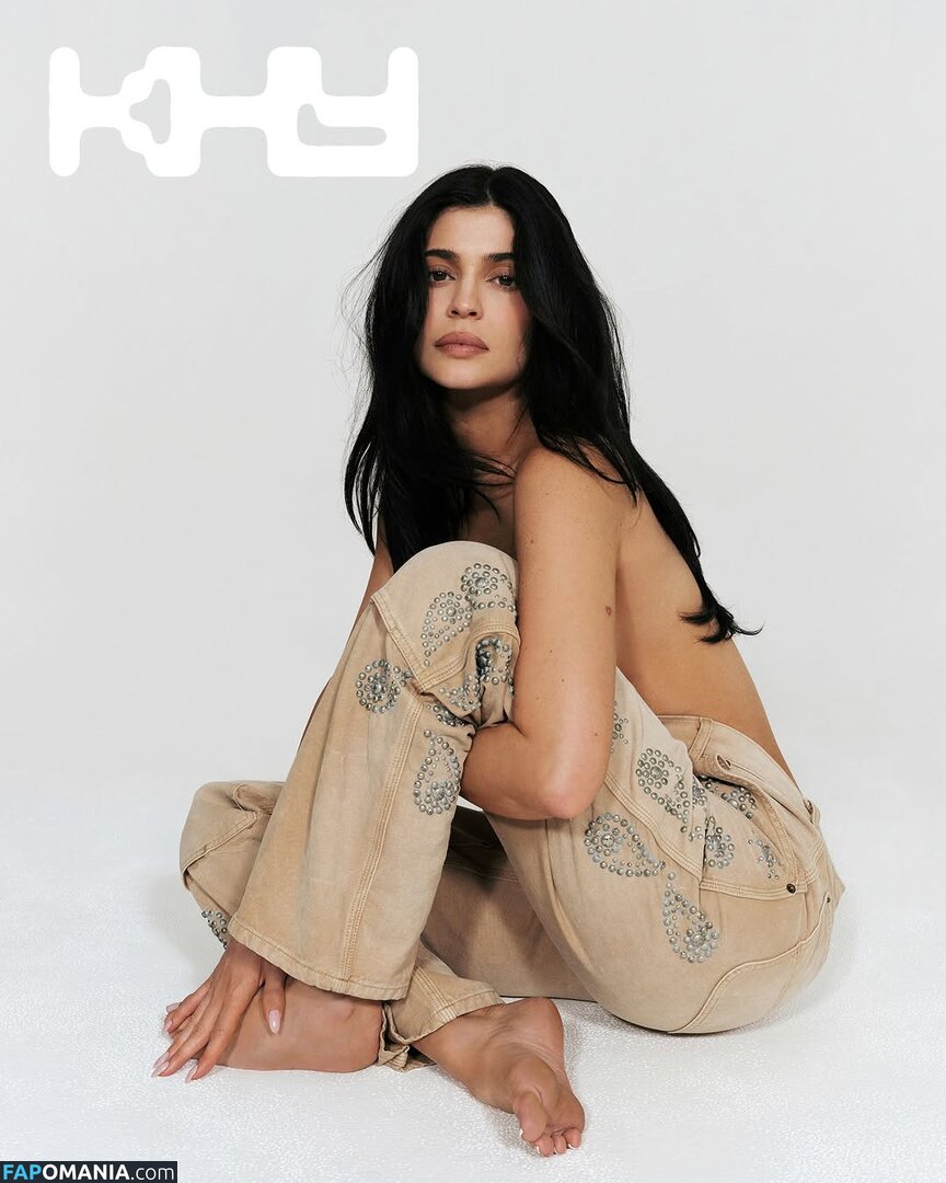 Kylie Jenner / kyliejenner / kyliejenner.2 Nago OnlyFans  Przeciekłe zdjęcie #57