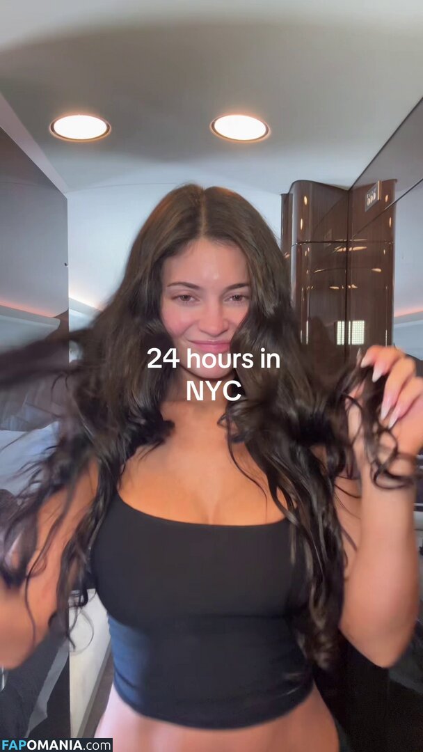 Kylie Jenner / https: / kyliejenner / kyliejenner.2 Nago OnlyFans  Przeciekłe zdjęcie #89