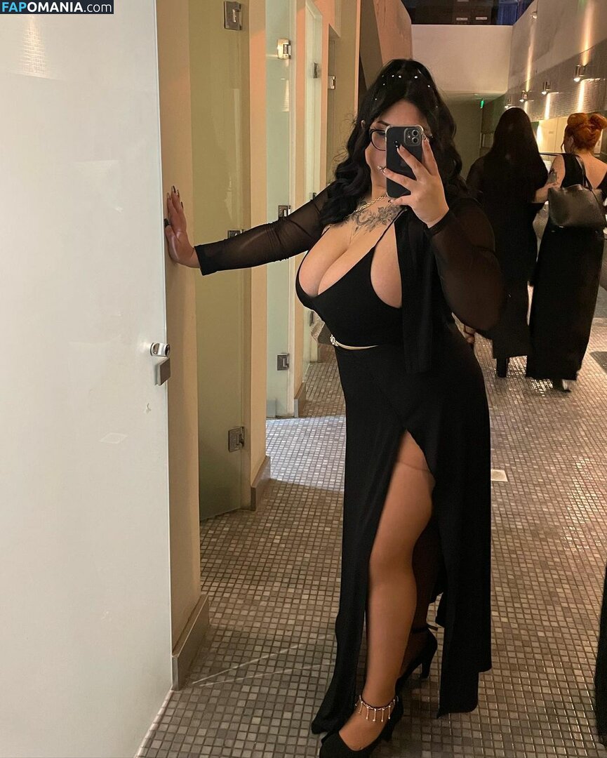 la_gatitacurvy Nago OnlyFans  Przeciekłe zdjęcie #1