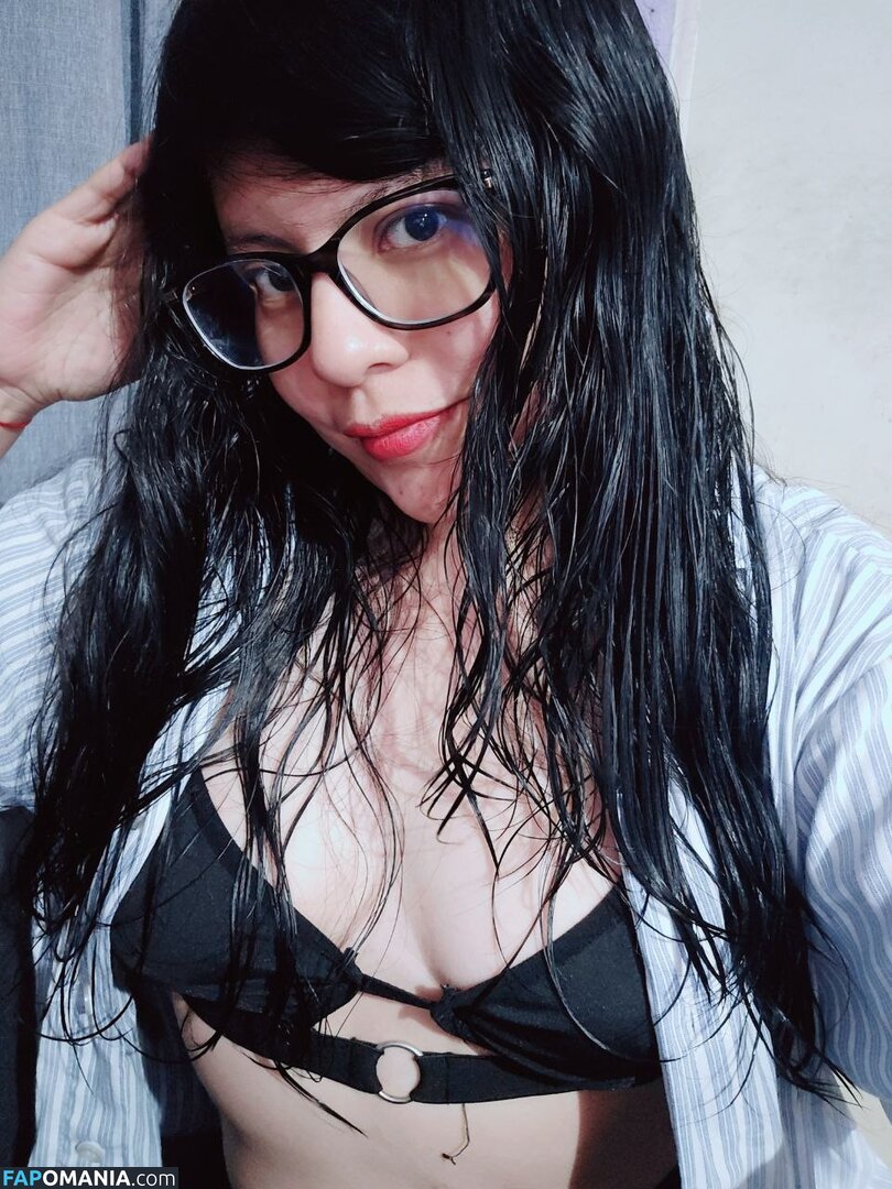 brendaarii / https: / labrendiuxx / lmlbrendalml_ Nago OnlyFans  Przeciekłe zdjęcie #17