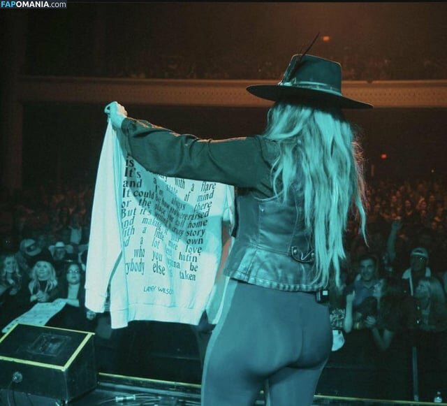 Lainey Wilson / laineywilsonmusic Nago OnlyFans  Przeciekłe zdjęcie #1