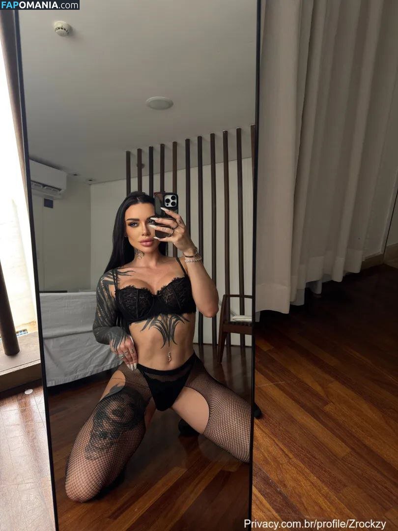 Laisa Moraes / lalanmoraes / zrockzy Nago OnlyFans  Przeciekłe zdjęcie #12
