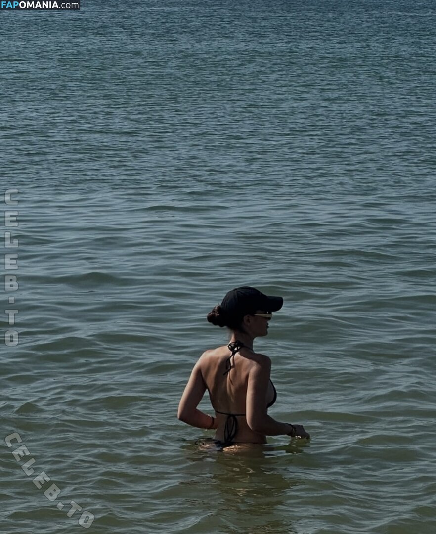 Larabeu Nago OnlyFans  Przeciekłe zdjęcie #10