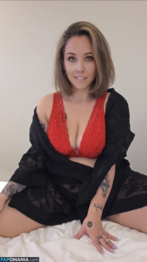 lariarussell / ryanfirst1 Nago OnlyFans  Przeciekłe zdjęcie #1