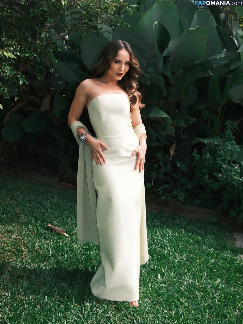 Larissa Manoela / https: / larimanoela / larissamanoela Nago OnlyFans  Przeciekłe zdjęcie #678