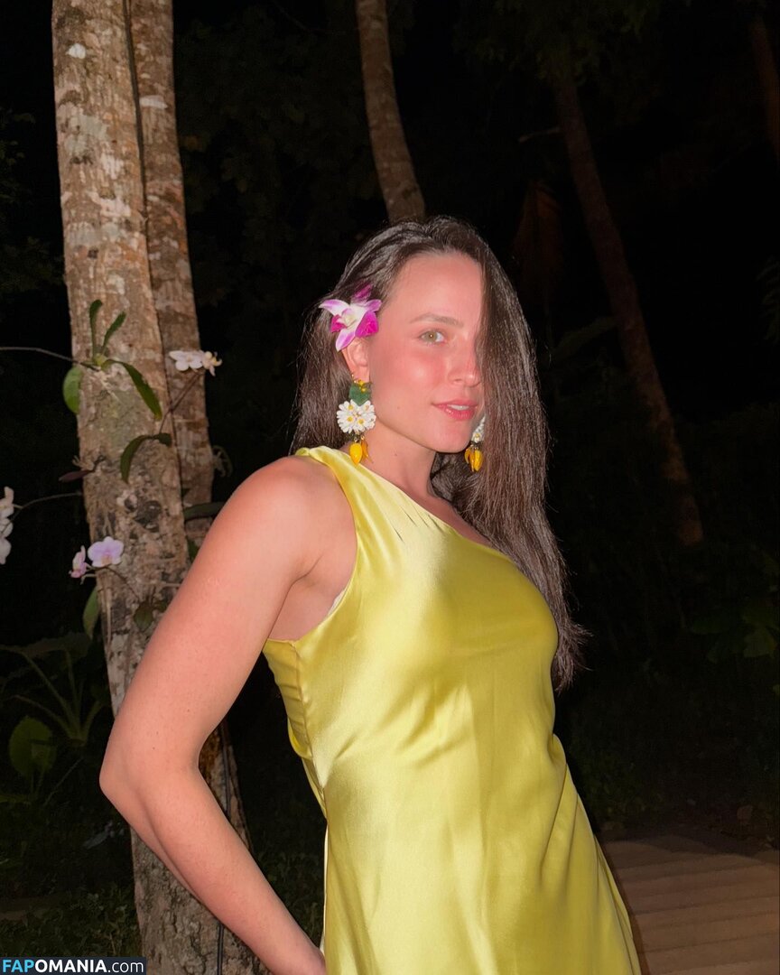 Larissa Manoela / https: / larimanoela / larissamanoela Nago OnlyFans  Przeciekłe zdjęcie #684