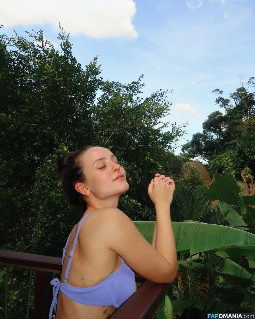 Larissa Manoela / https: / larimanoela / larissamanoela Nago OnlyFans  Przeciekłe zdjęcie #688